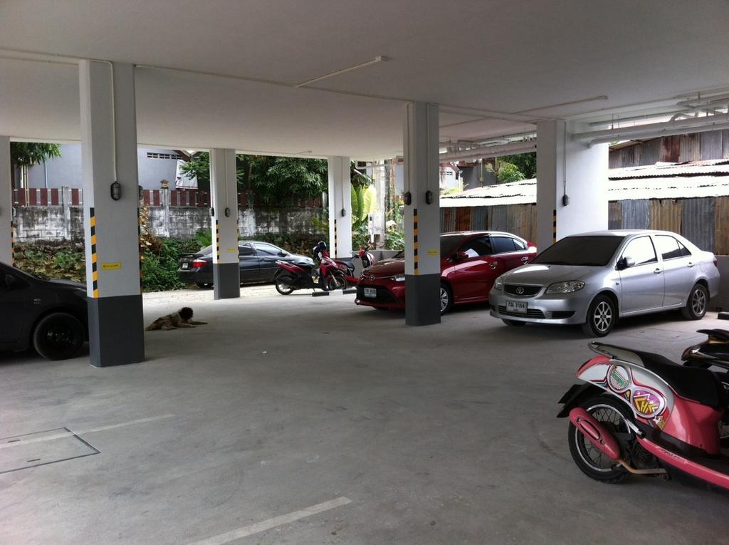 Baan Palad Mansion Aparthotel Phuket ภายนอก รูปภาพ